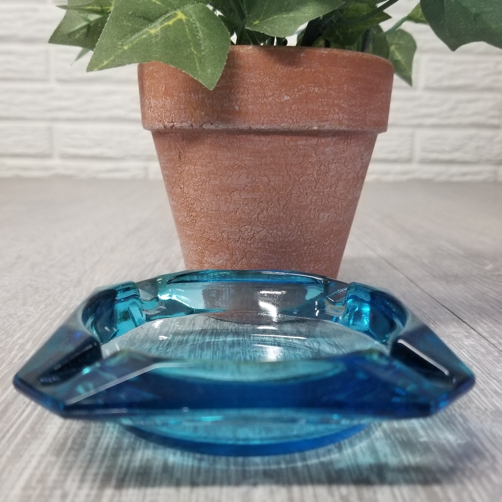 Vintage turquoise ashtray